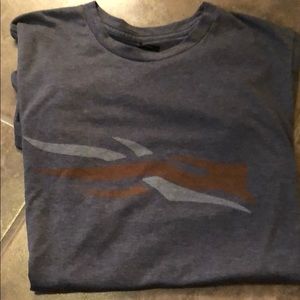 Sitka women’s tee